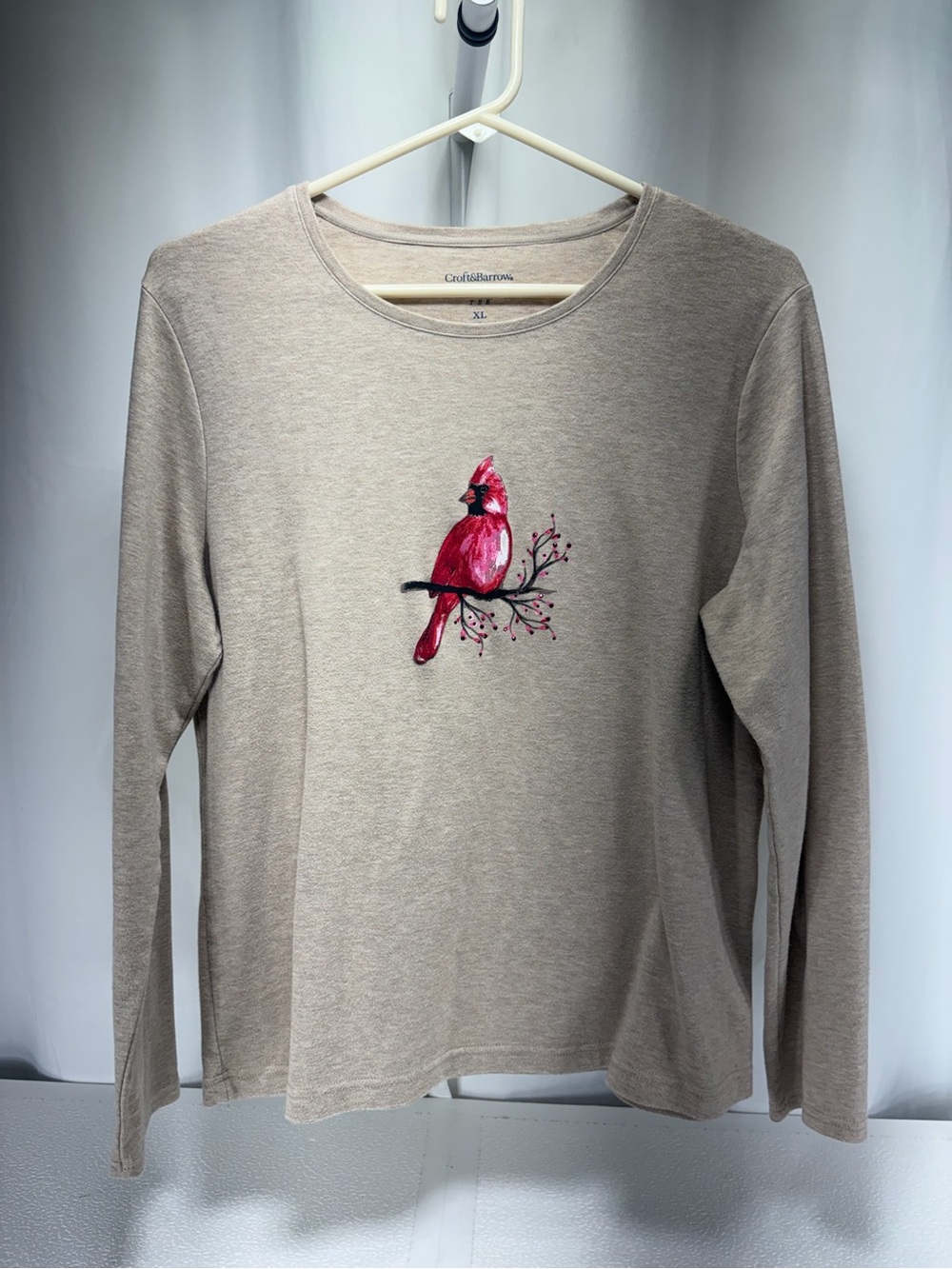 croft & barrow Beige Long-Sleeve Top with Red Cardinal Graphic 4572